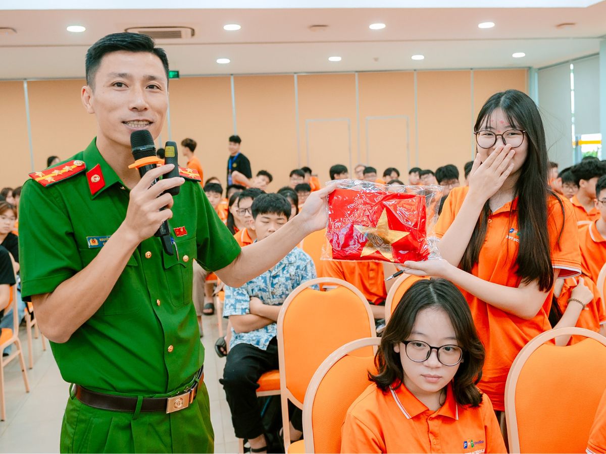 Các nguyên nhân phổ biến - cách tự tin trước đám đông