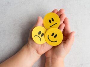 Cách kiềm chế cảm xúc