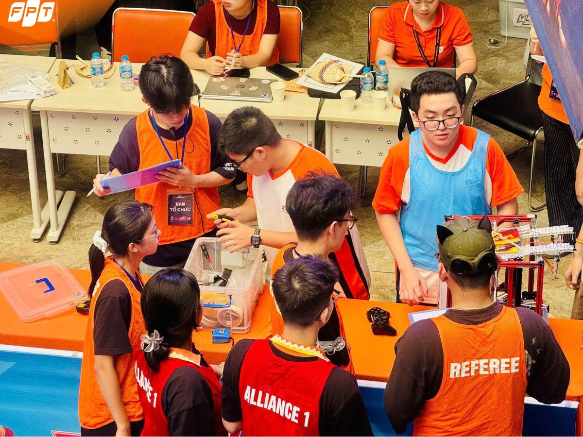 Cách rèn luyện kỹ năng làm việc nhóm hiệu quả - kỹ năng làm việc nhóm là gì