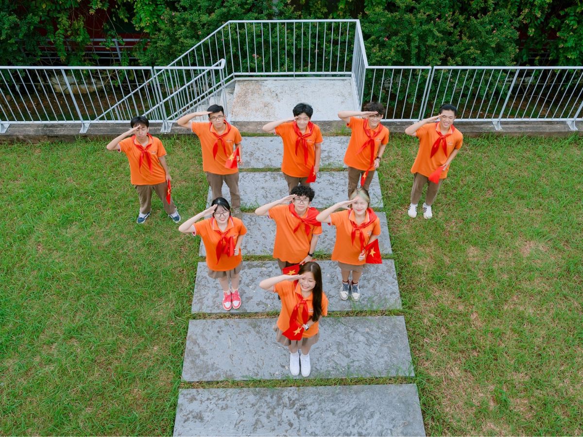 Cho con tự trải nghiệm và chịu trách nhiệm - cách dạy con tự tin