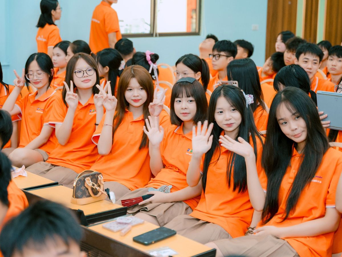 Đặt mục tiêu nhỏ và hoàn thành từng bước để tạo cảm giác thành công liên tục - cách giúp bản thân tự tin hơn