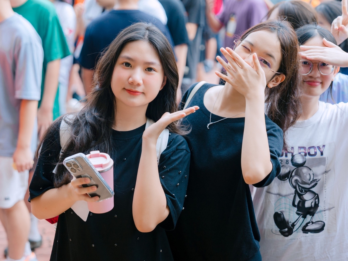 Bắt nạt mạng ở học sinh - Cha mẹ cần làm gì để bảo vệ con mình? - FPT Education Dạy con kỹ năng sống tích cực để phòng tránh bắt nạt mạng - Bắt nạt mạng ở học sinh