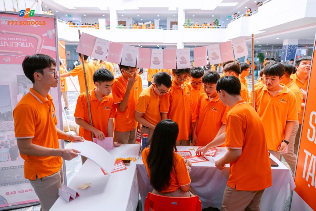 Định nghĩa và phạm vi hoạt động của ngành Logistics