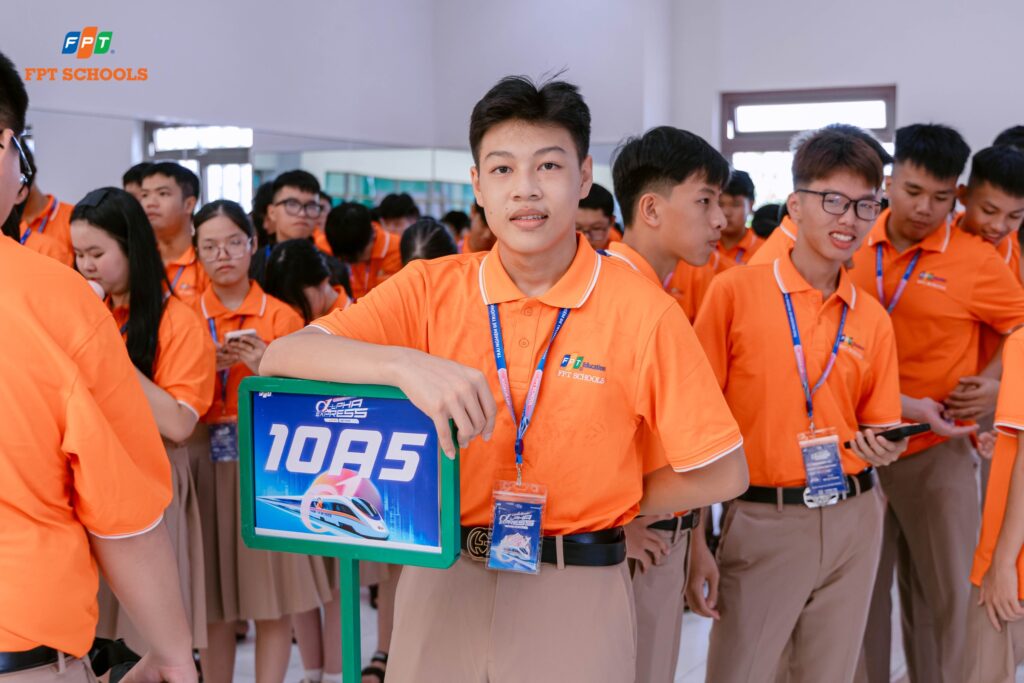 Danh sách đồ dùng học tập lớp 10 gồm những gì? - FPT Education Đồ Dùng Học Tập Lớp 10 Gồm Những Gì