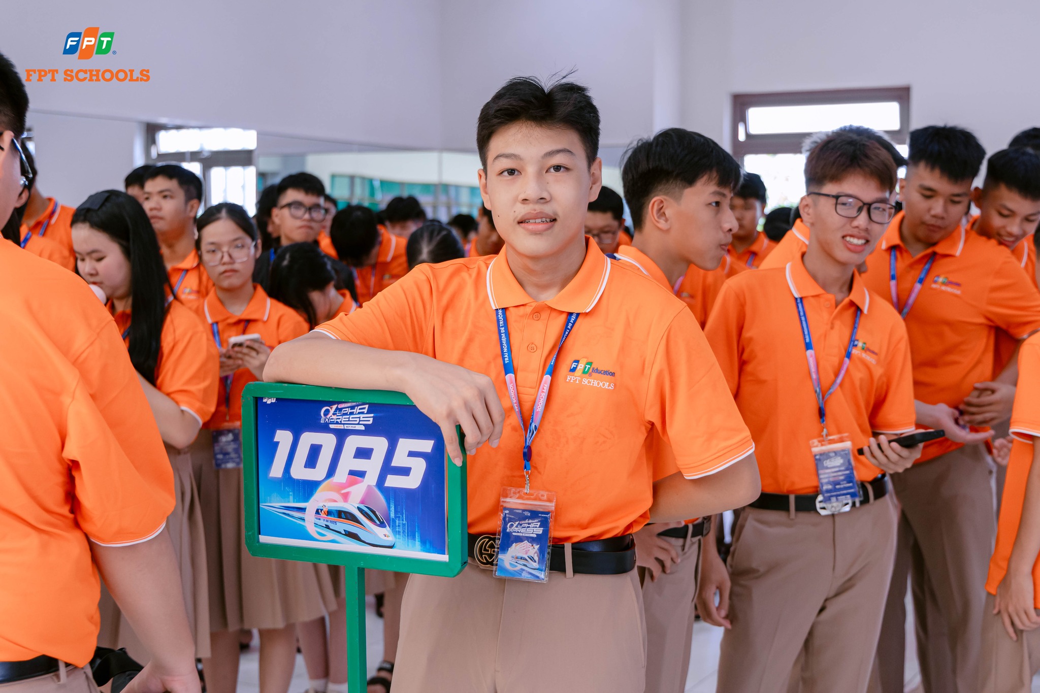 Danh sách đồ dùng học tập lớp 10 gồm những gì? - FPT Education Đồ Dùng Học Tập Lớp 10 Gồm Những Gì