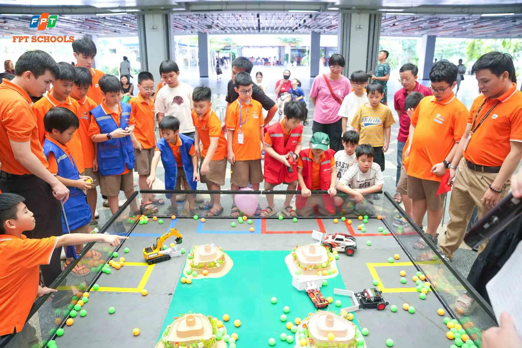 chuong-trinh-giao-duc-tai-fpt-school-fsc12dn