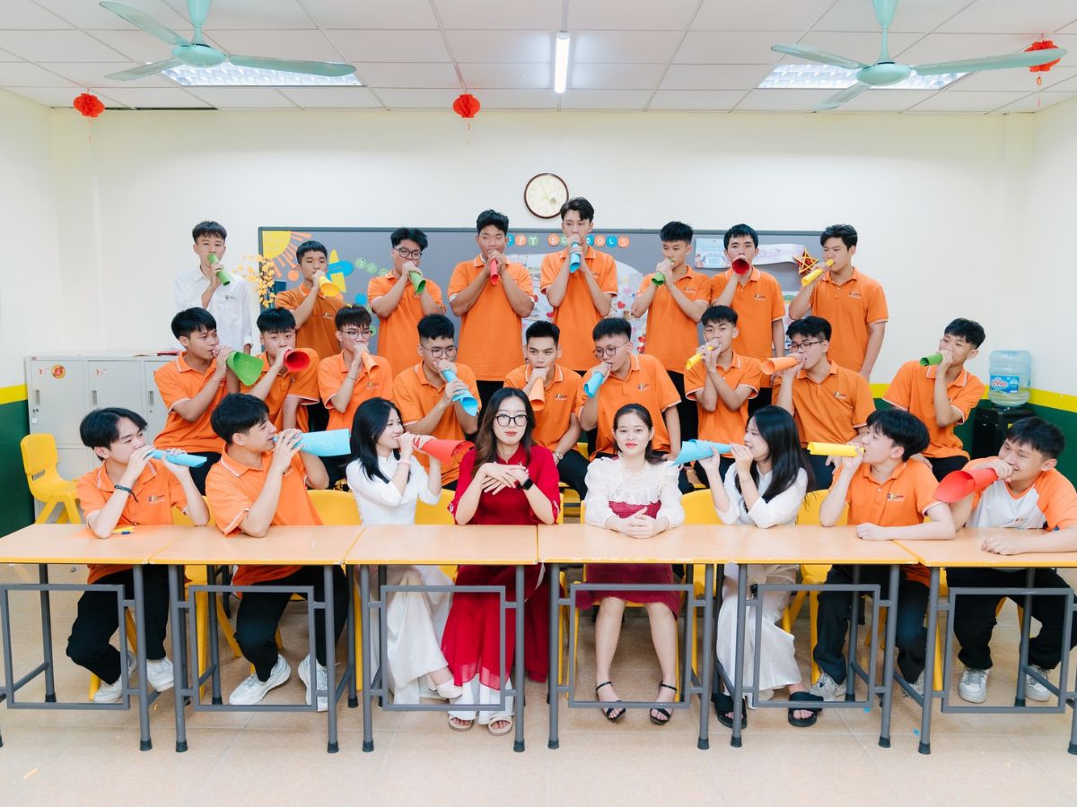 Ghi nhớ mẫu câu và collocations phổ biến trong TOEIC - Toeic reading test