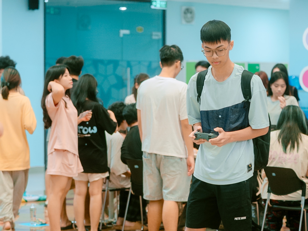 Không chủ động hỏi hoặc tìm tòi thêm kiến thức - Làm sao để con tự giác học tập