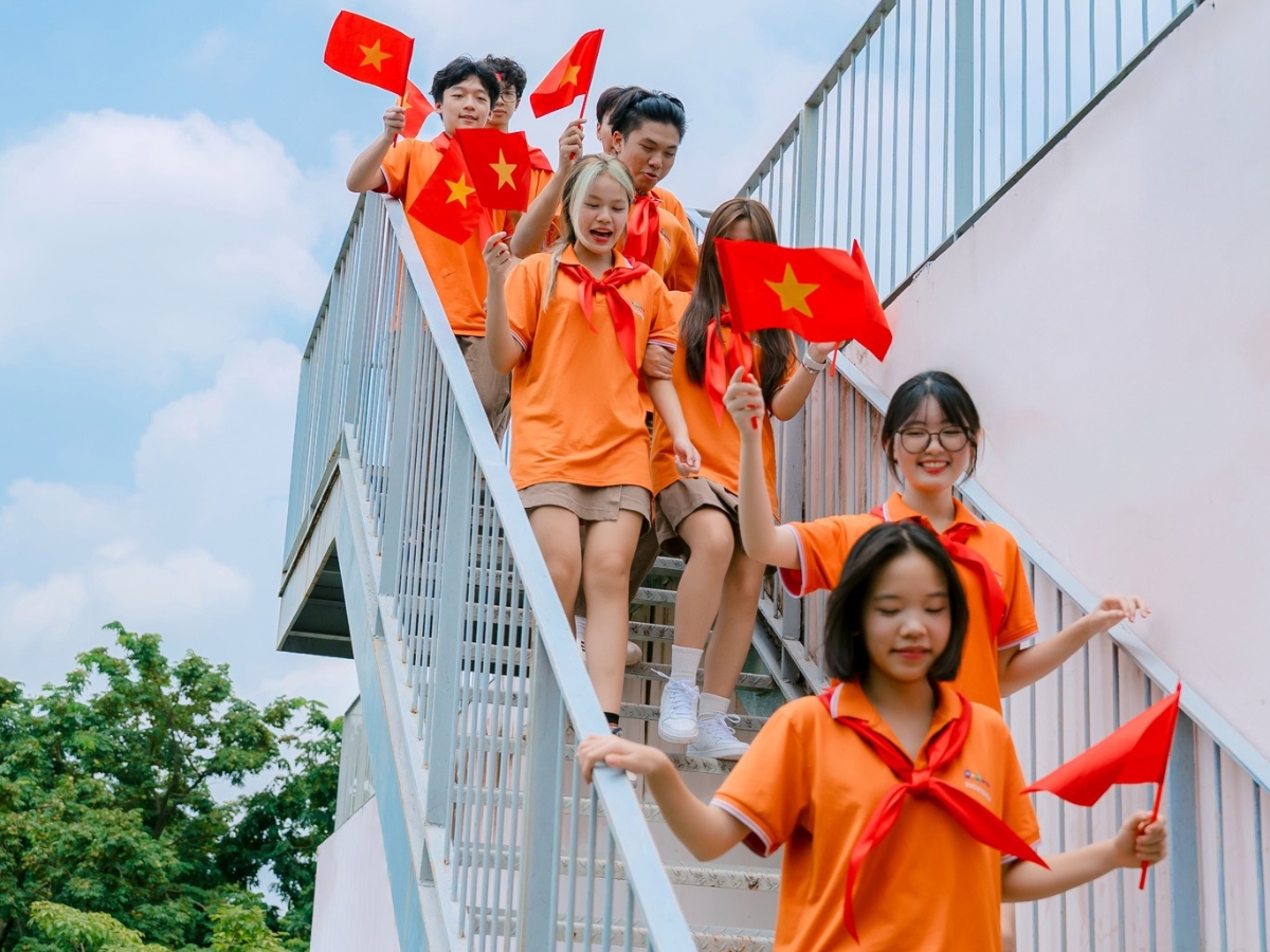 7 Cách rèn luyện kỹ năng giao tiếp cho trẻ em hiệu quả! - FPT Education Kỹ năng giao tiếp cho trẻ em là gì?