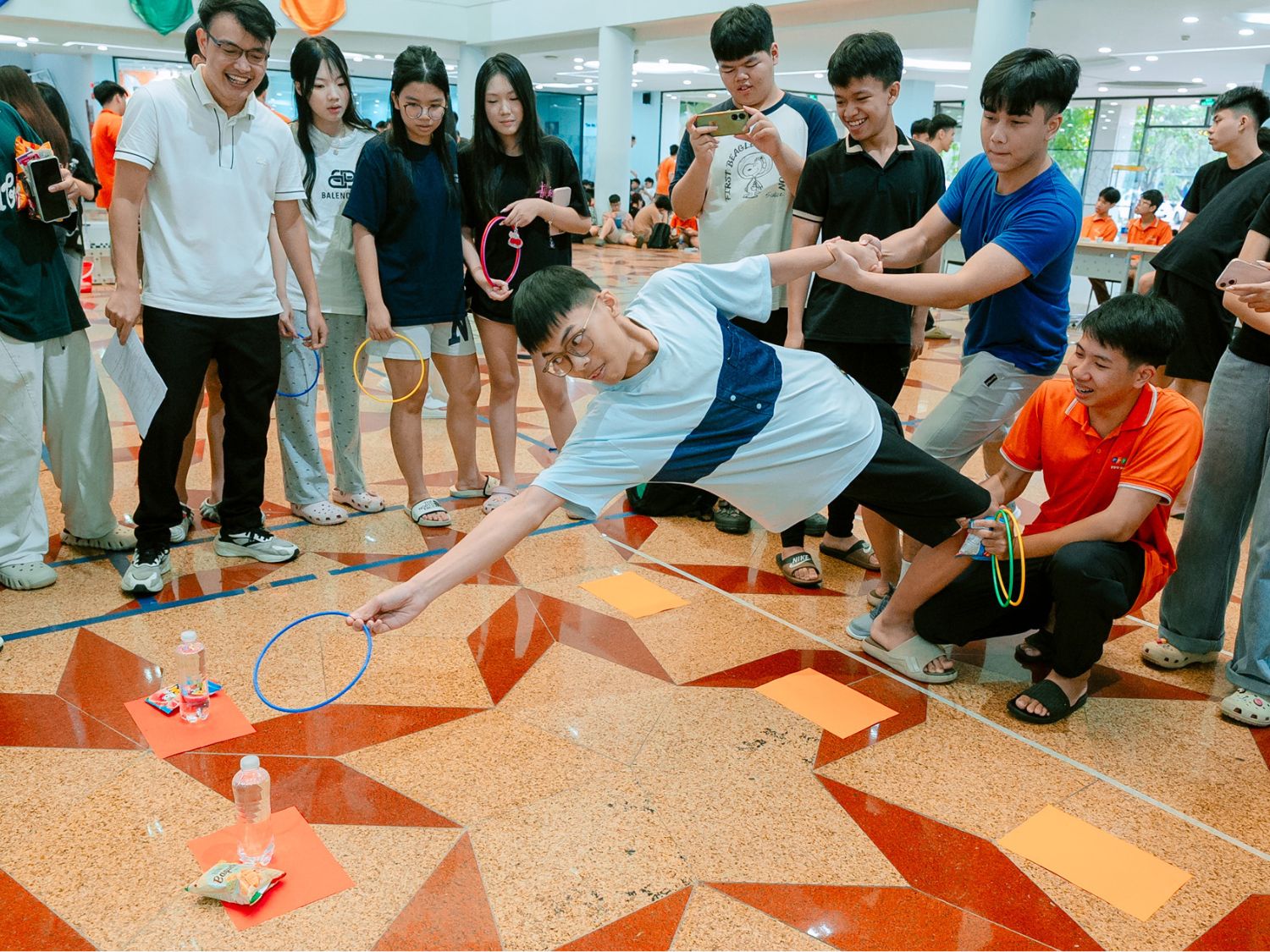 Lợi ích khi sở hữu kỹ năng làm việc nhóm tốt - các kỹ năng cần thiết khi làm việc nhóm