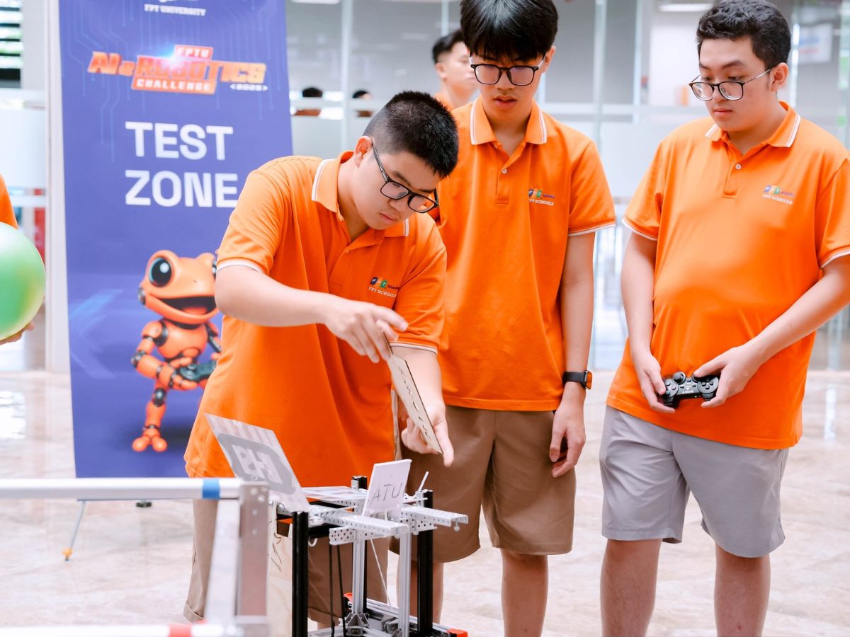 Luyện đề thường xuyên và tự kiểm tra bản thân - cách để thi được điểm cao