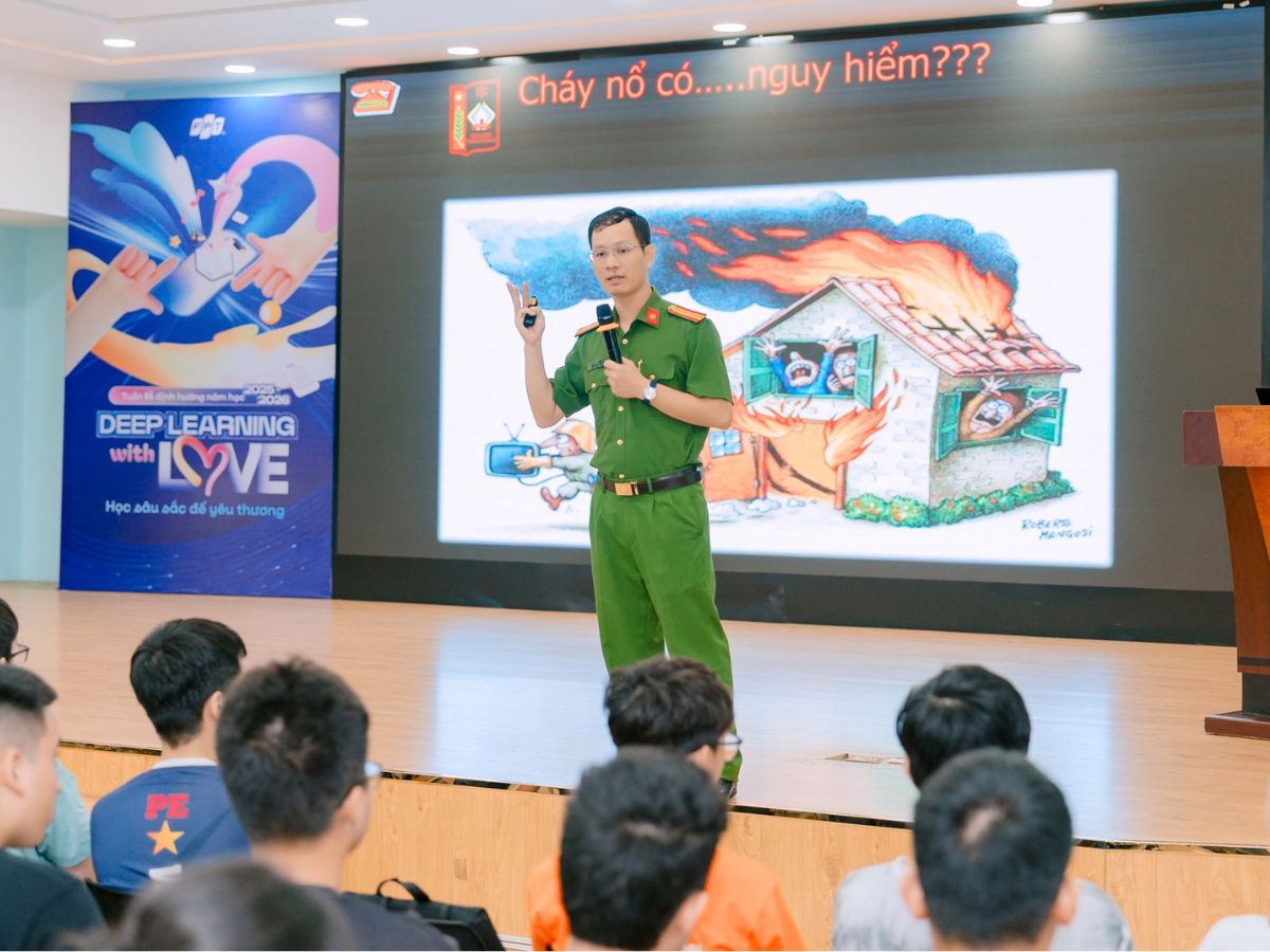 Một số sai lầm khiến bạn càng mất tự tin hơn - cách tự tin trước đám đông