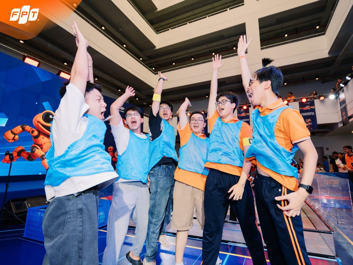 Một vài người “gánh team”, số còn lại thụ động - kỹ năng làm việc nhóm là gì