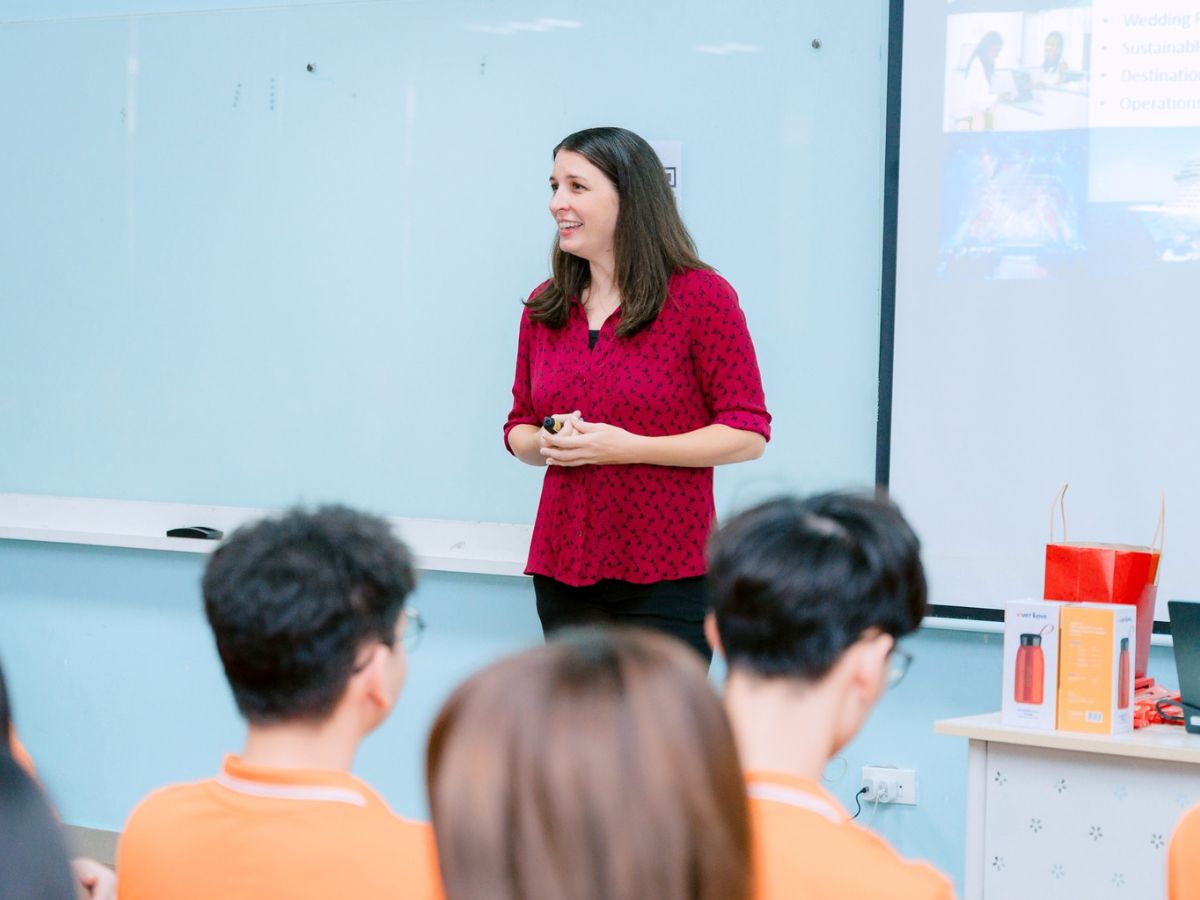 Nên học tài liệu MOS ở đâu