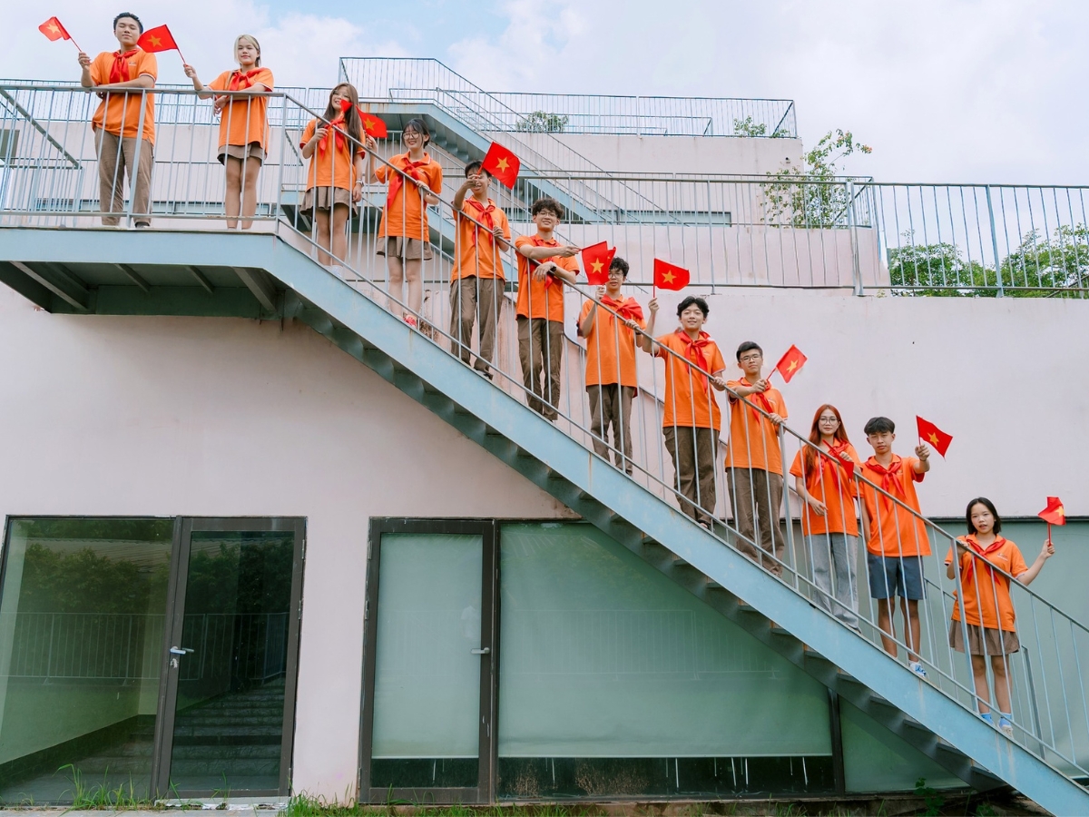 Nguyên nhân khiến trẻ tiểu học thiếu tự tin - rèn luyện sự tự tin cho trẻ tiểu học