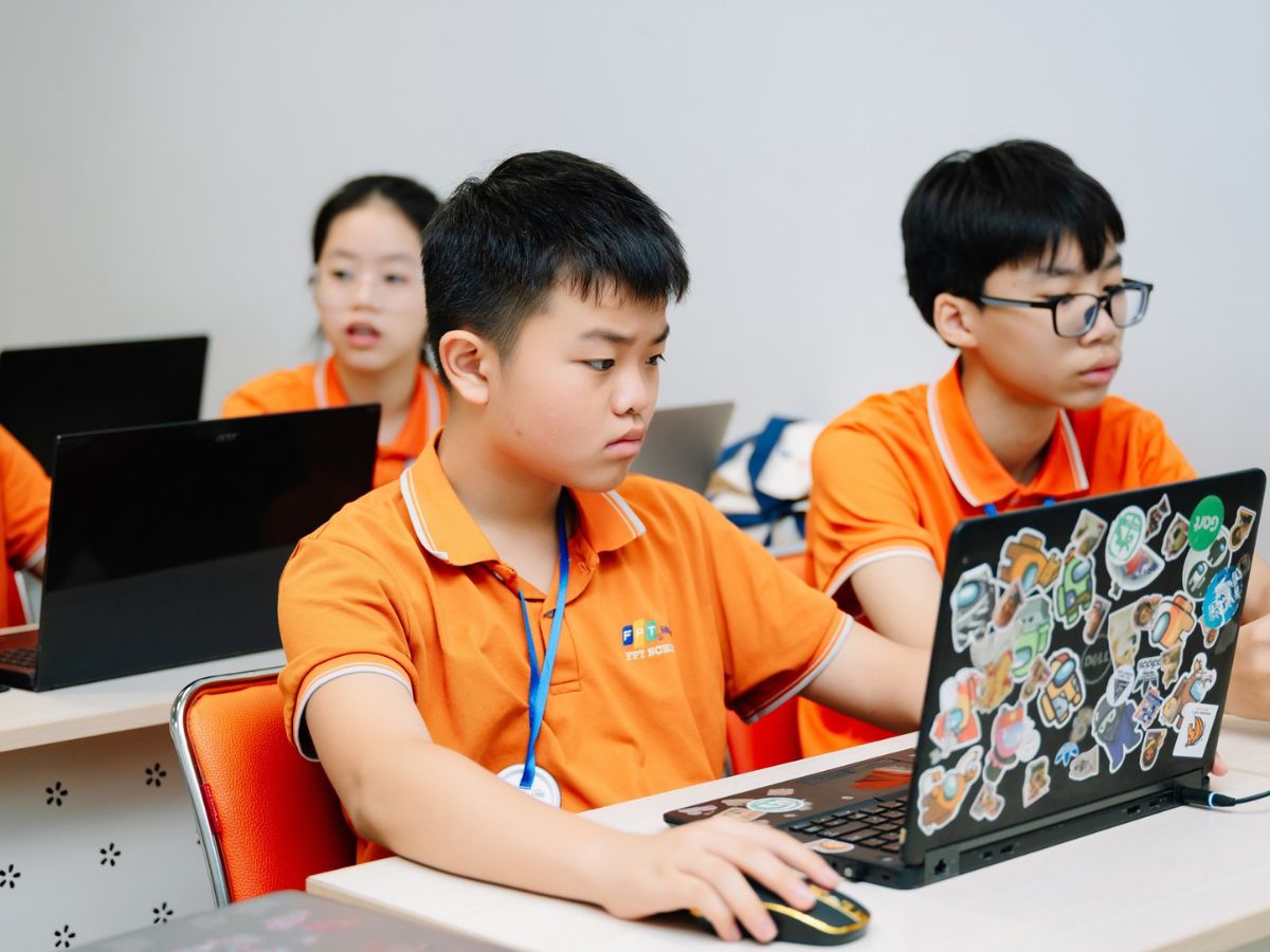 Sử dụng Flashcard và ứng dụng học từ vựng - cách nhớ từ vựng tiếng Anh nhanh