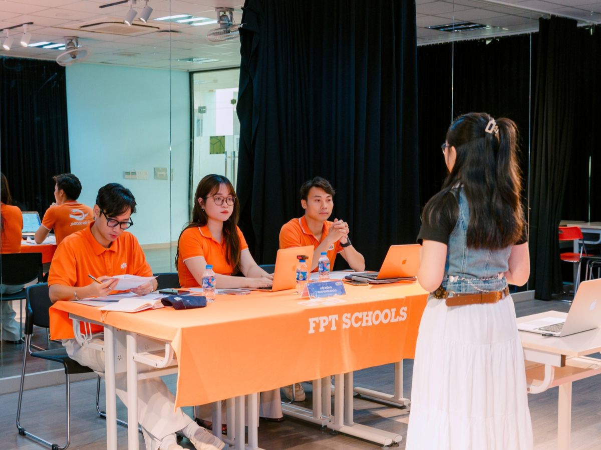 Tầm quan trọng của MOS PowerPoint trong học tập và công việc