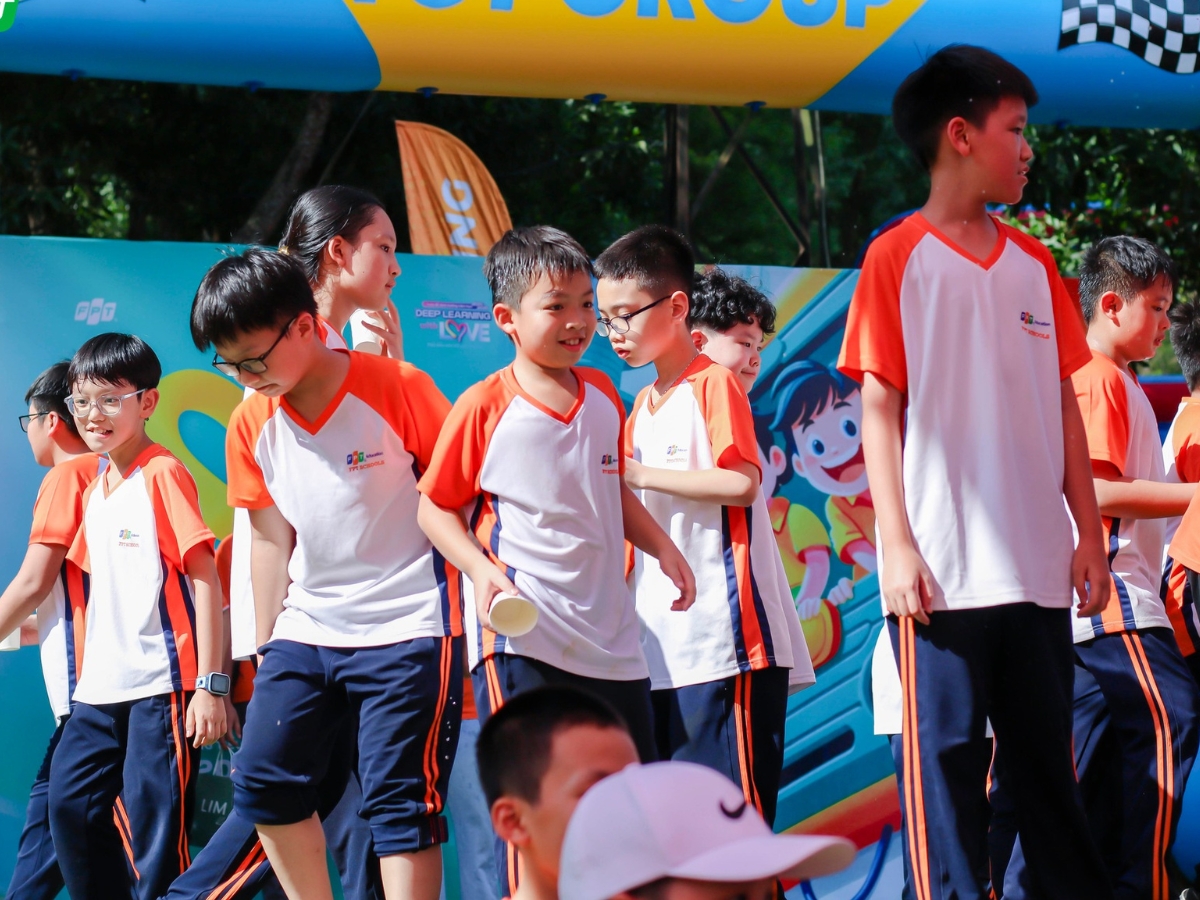 Bí quyết rèn luyện kỹ năng thuyết trình cho học sinh cuốn hút - FPT Education Tạo môi trường thúc đẩy sự tự tin của trẻ - Kỹ năng thuyết trình cho học sinh