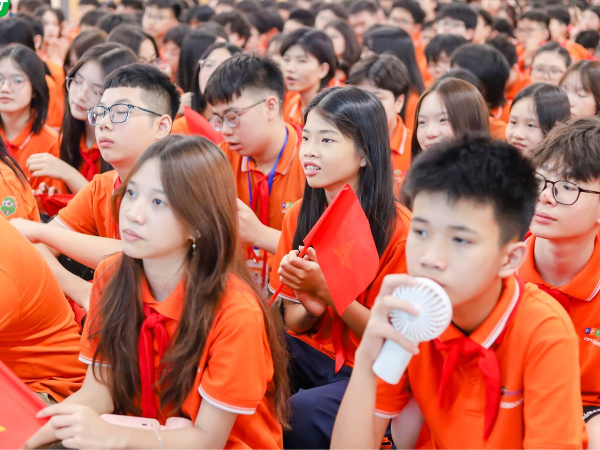 Trẻ 3–5 tuổi: Làm quen qua âm thanh và hình ảnh - Học tiếng Anh giao tiếp cho trẻ em