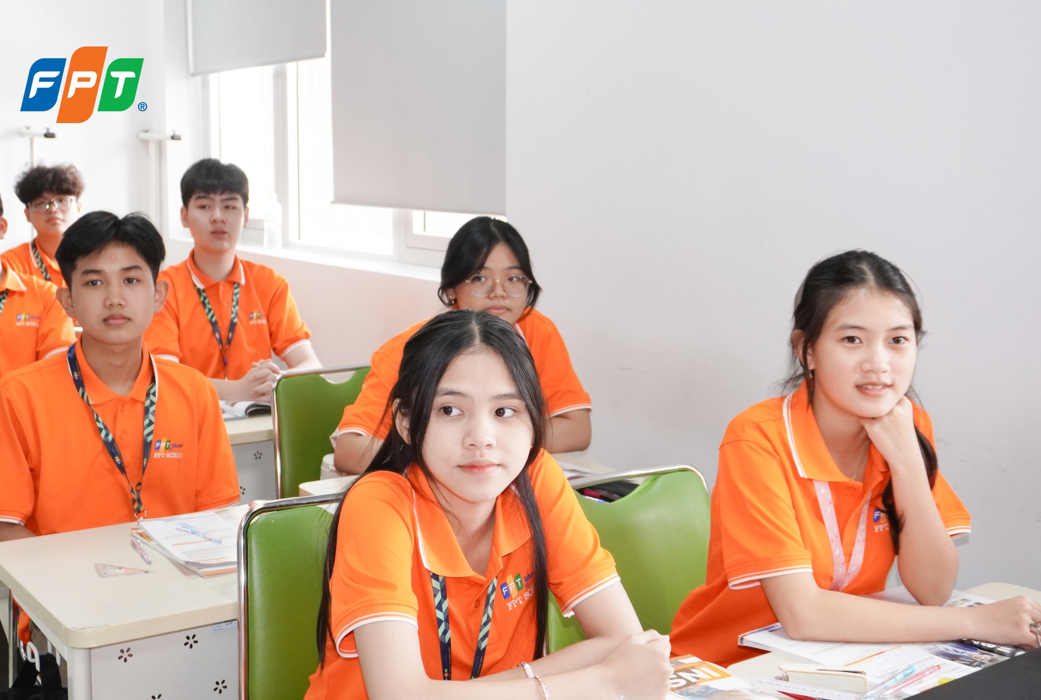 Tư thế đúng trong sinh hoạt hàng ngày