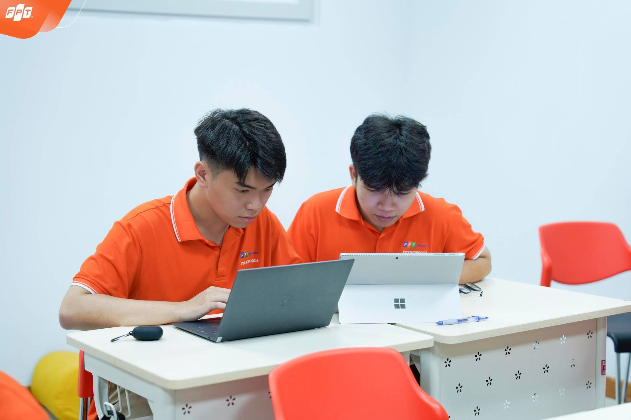 Học Marketing ra trường làm gì? Những nghành nghề Hot dành cho dân Marketing - FPT Education Vai trò và tầm quan trọng của Công Nghệ Thông Tin