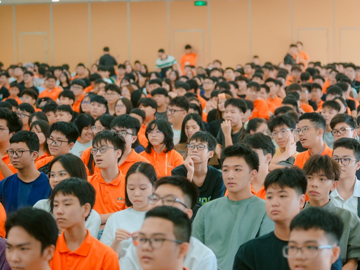 Vì sao cần học cách kiềm chế cảm xúc