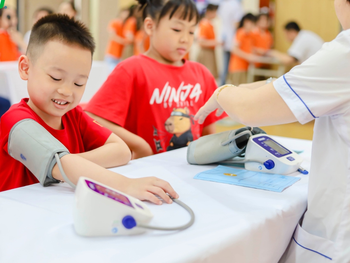 Vì sao nên cho bé học tiếng Anh sớm - Học tiếng anh cho bé