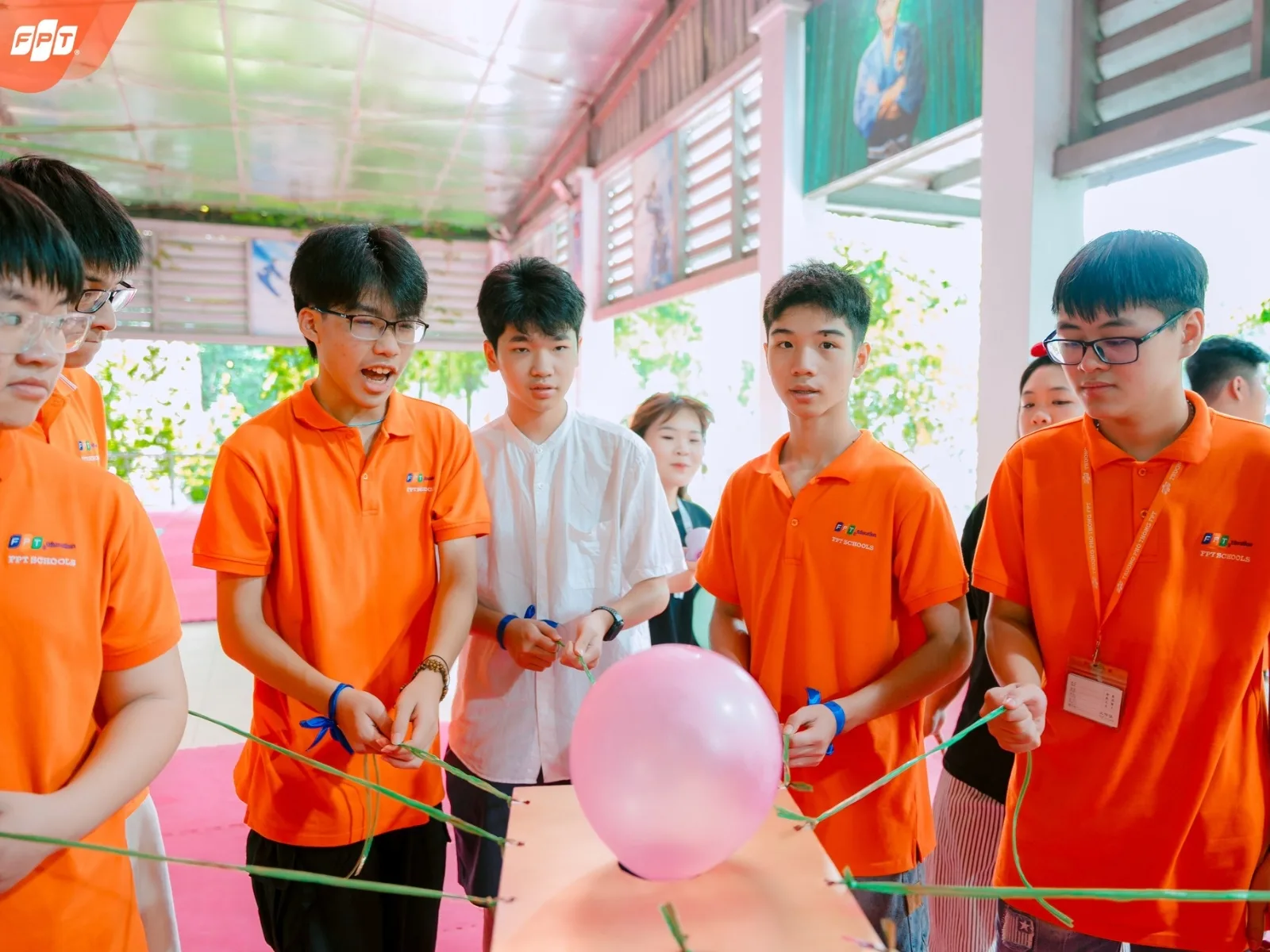 Bằng tú tài quốc tế là gì? Tấm vé vàng vào đại học hàng đầu thế giới - FPT Education Được công nhận toàn cầu