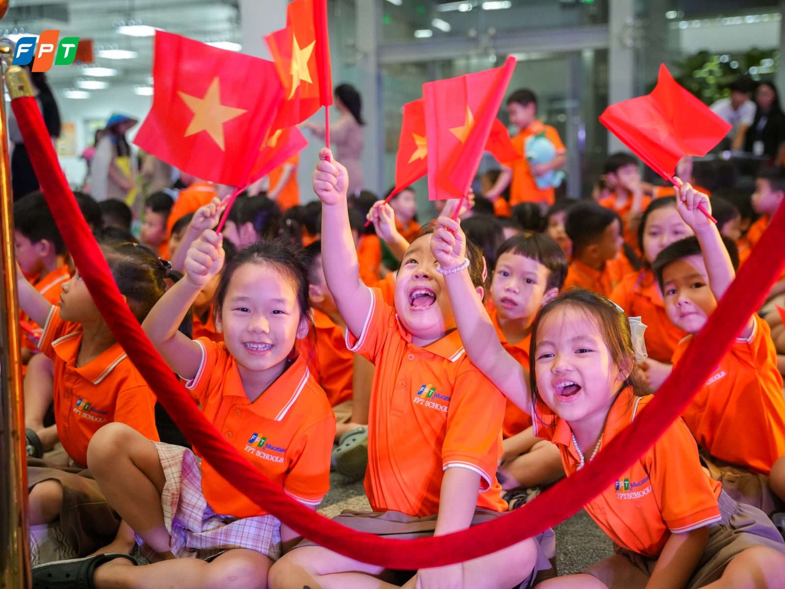 10 cách dạy trẻ tăng động giúp con bình tĩnh, tập trung và phát triển tích cực - FPT Education Hiểu đúng về trẻ tăng động