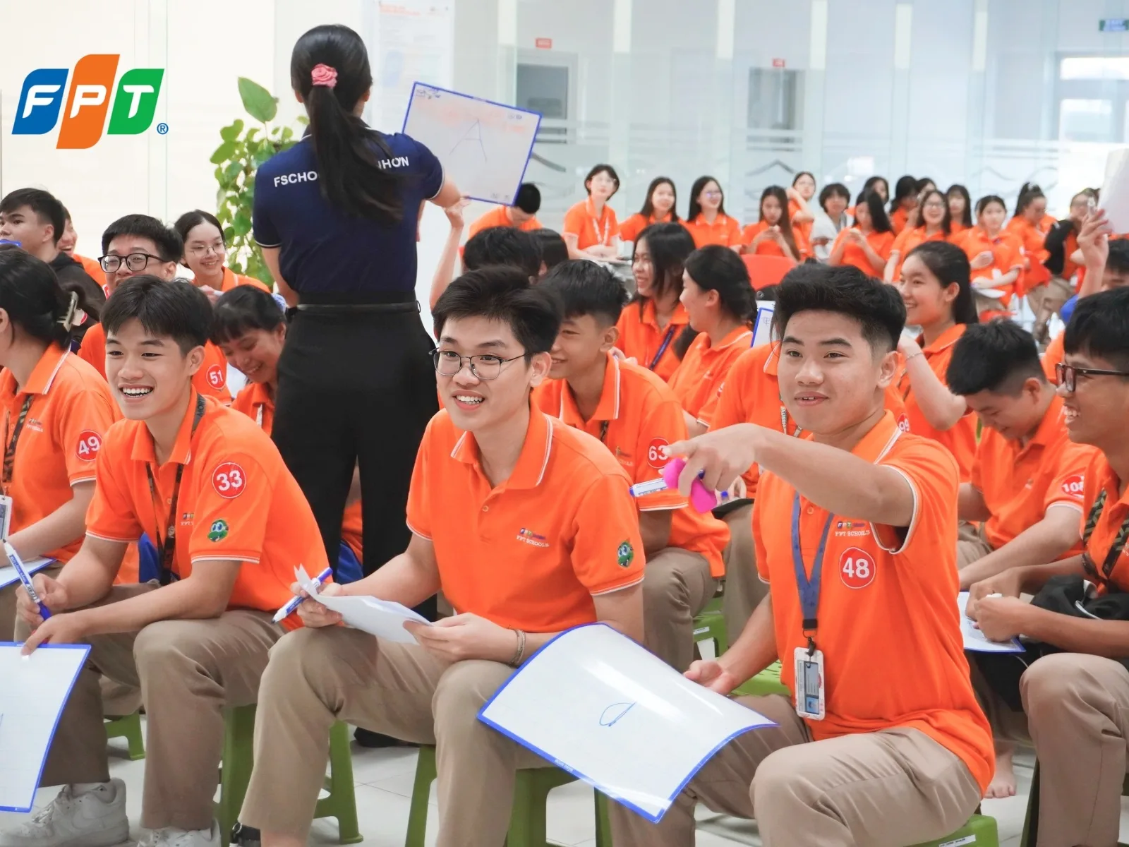 Khám Phá Các Cách Đồng Hành Cùng Con Học Tiếng Anh Hiệu Quả