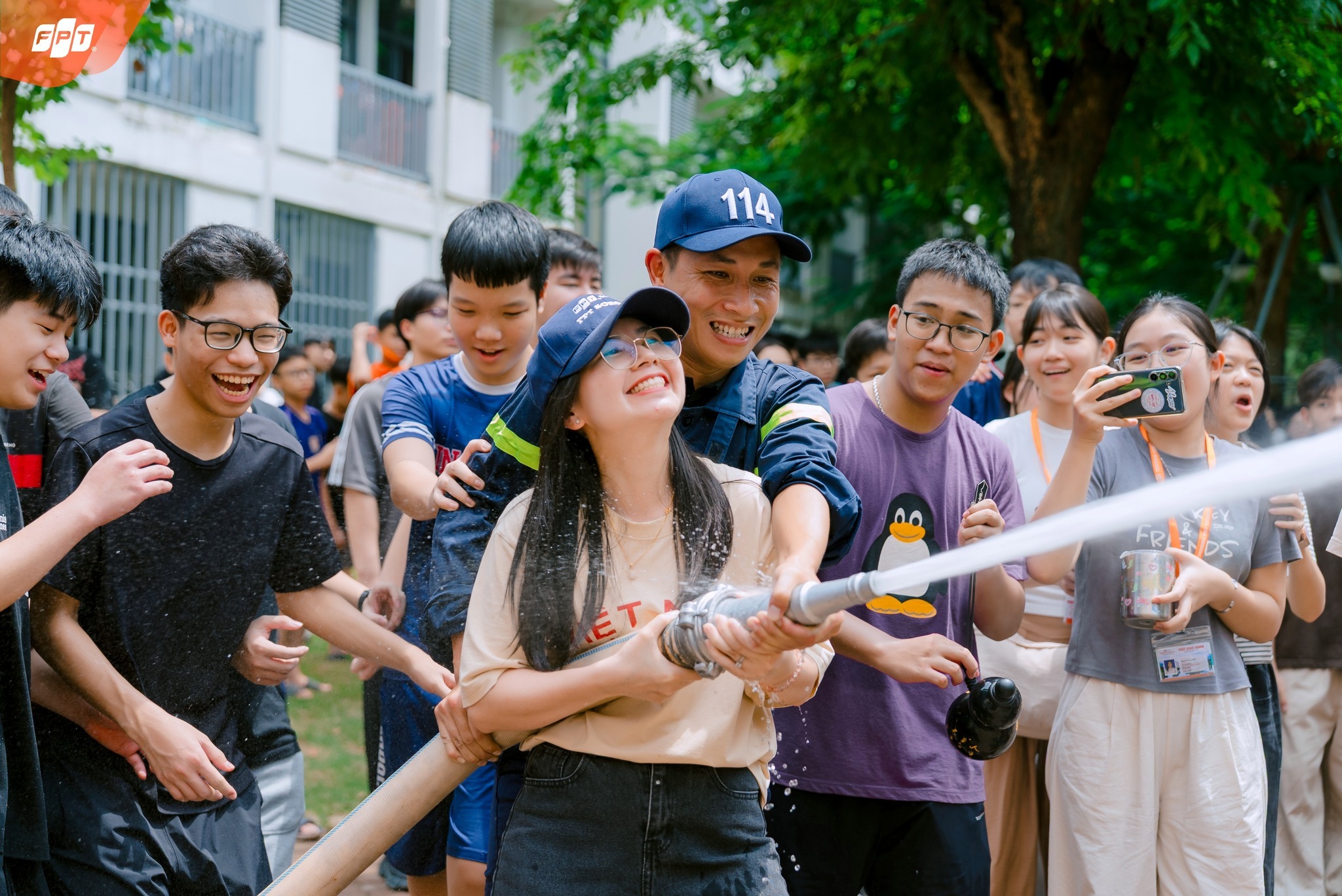 8 Cách Săn Học Bổng Du Học Hiệu Quả Nhất Bạn Cần Biết - FPT Education 8 Cách Săn Học Bổng Du Học Hiệu Quả Nhất Bạn Cần Biết