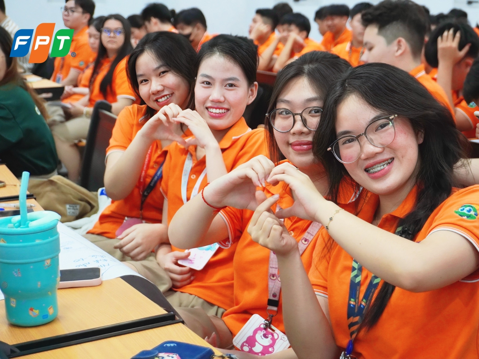 Chương trình tích hợp là gì? Xu hướng giáo dục song ngữ hiện đại - FPT Education Chuẩn đầu ra của chương trình tích hợp