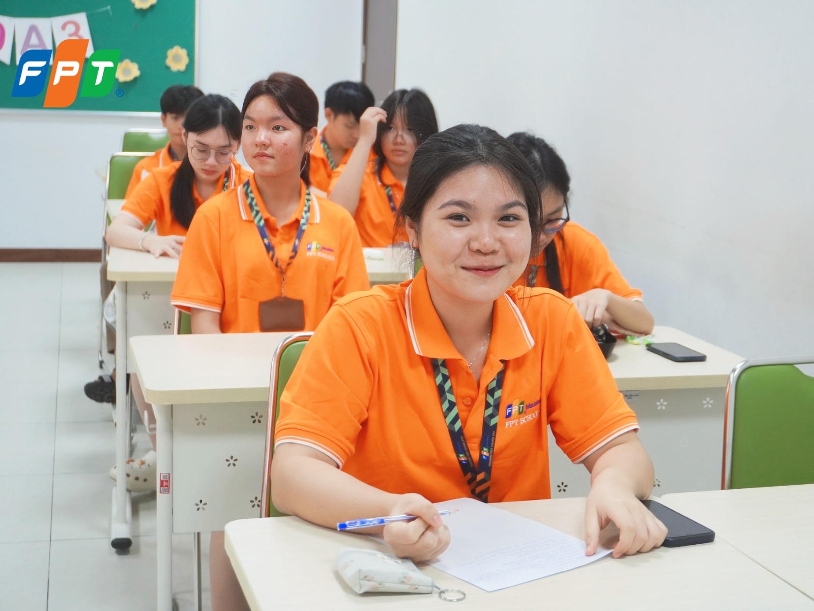 Chương trình tích hợp lớp 10 là gì?