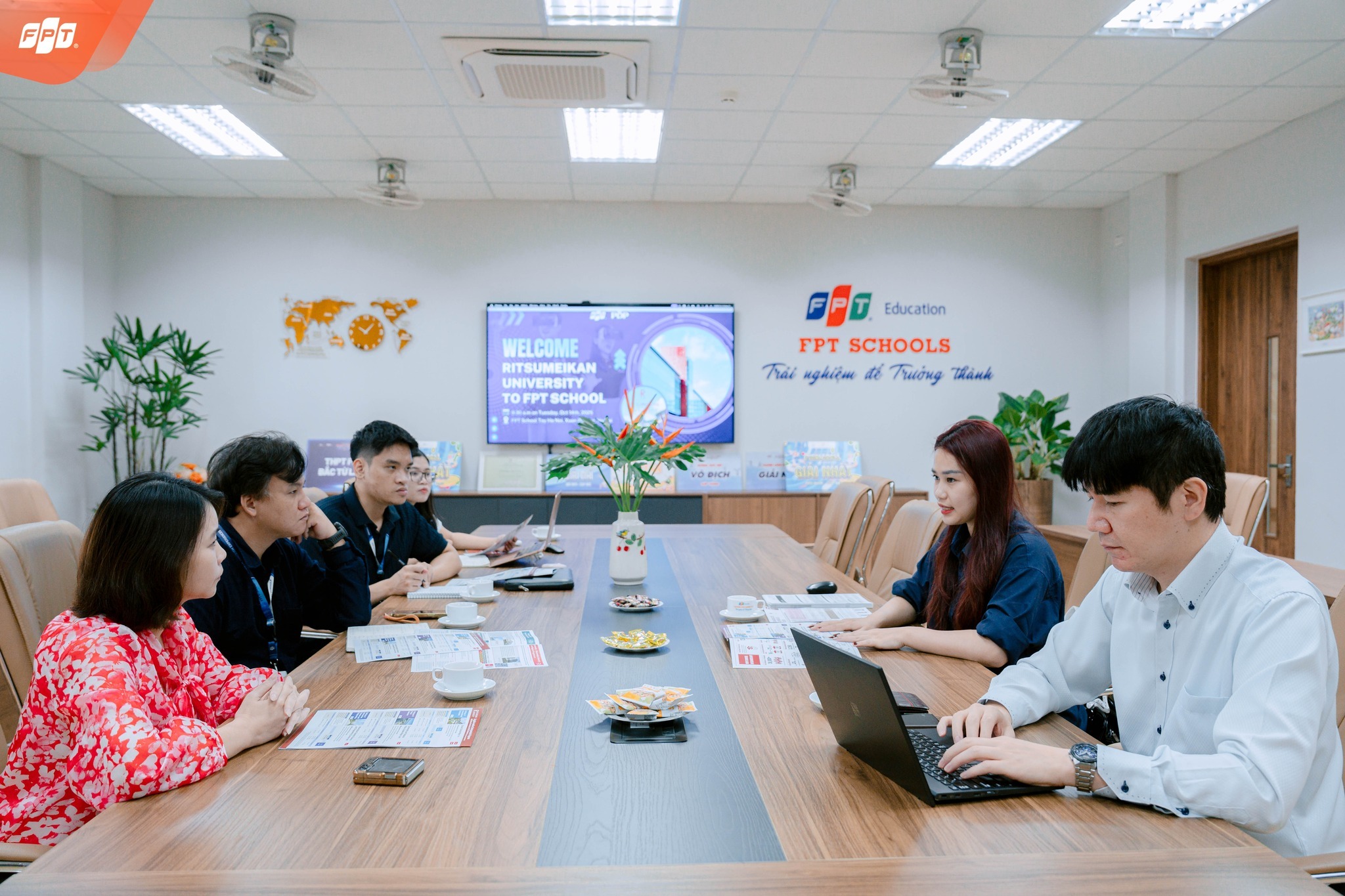 Trường THPT FPT Tây Hà Nội mở rộng hợp tác quốc tế cùng Đại học Ritsumeikan Nhật Bản - FPT Education Trường THPT FPT Tây Hà Nội mở rộng hợp tác quốc tế cùng Đại học Ritsumeikan Nhật Bản