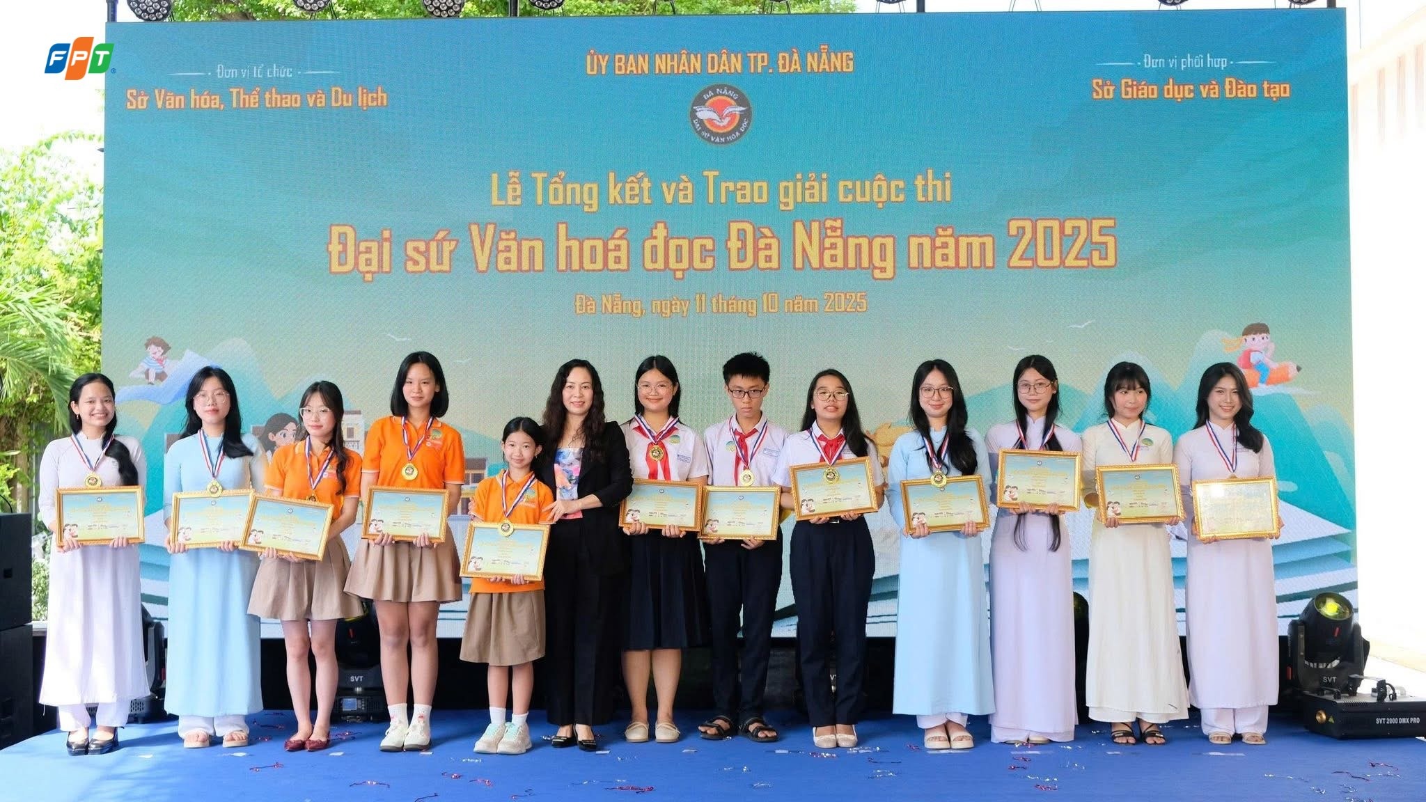 Học Sinh Trường THPT FPT Đà Nẵng Ghi Dấu Ấn Tại Giải Đại Sứ Văn Hóa Đọc 2025 - FPT Education Học Sinh Trường THPT FPT Đà Nẵng Ghi Dấu Ấn Tại Giải Đại Sứ Văn Hóa Đọc 2025