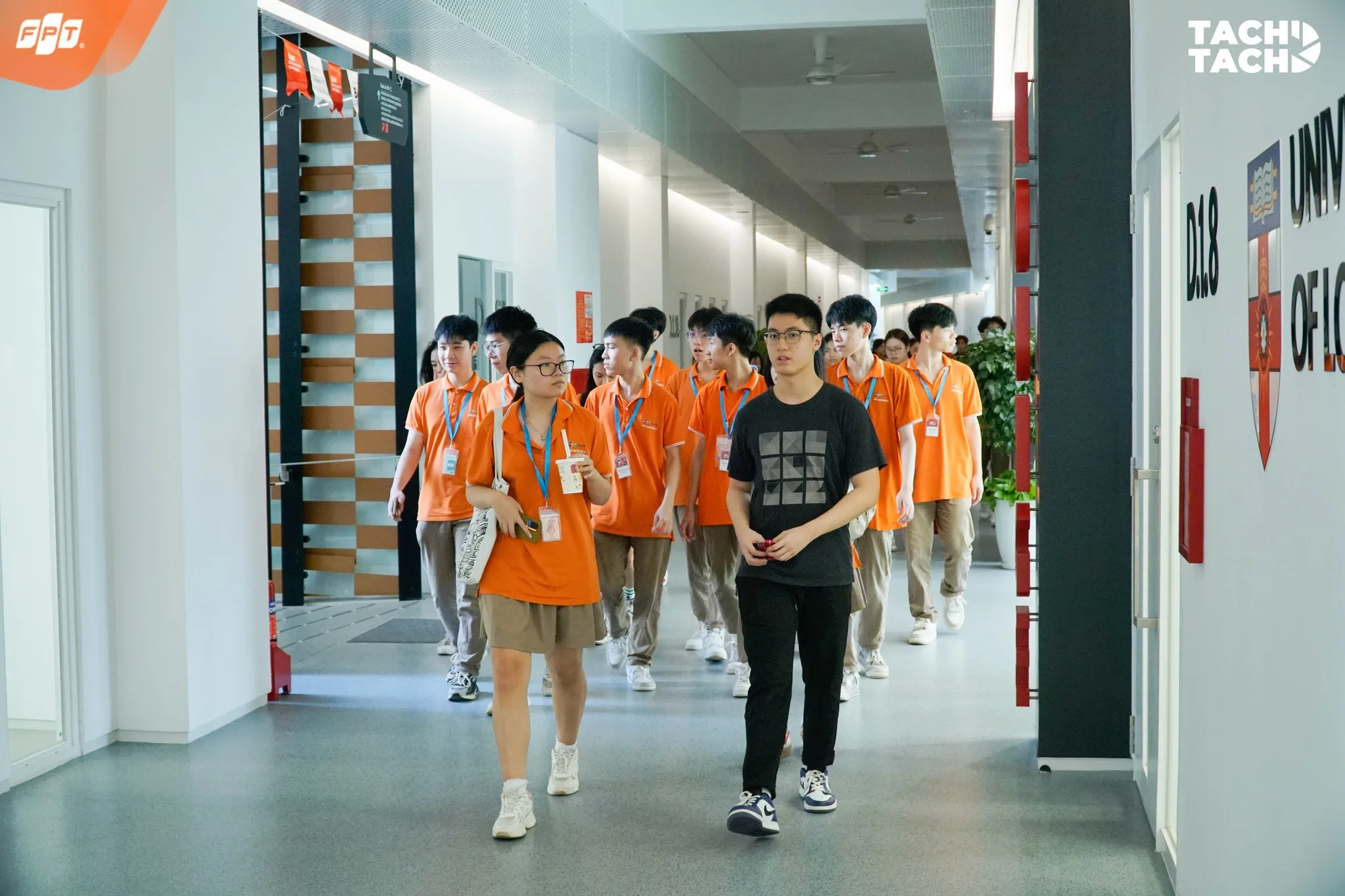 Bí quyết dạy con tuổi dậy thì hiệu quả - FPT Education dạy con tuổi dậy thì