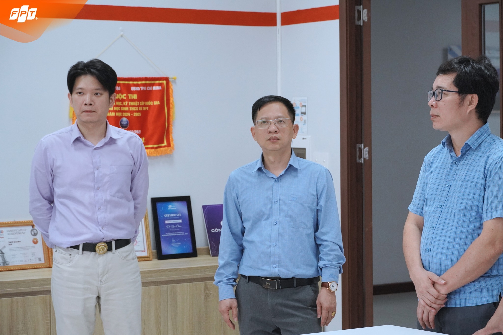 FPT School Hà Nam Đón Đoàn Công Tác Sở GD&ĐT Ninh Bình: Kết Nối Và Lan Tỏa Tinh Thần Đổi Mới Giáo Dục - FPT Education FPT School Hà Nam Đón Đoàn Công Tác Sở GD&ĐT Ninh Bình: Kết Nối Và Lan Tỏa Tinh Thần Đổi Mới Giáo Dục