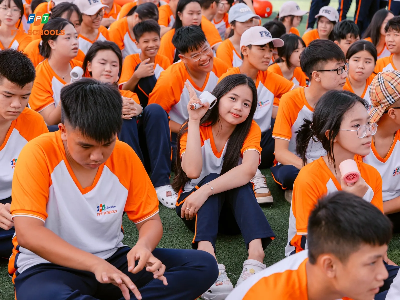 Du Học Nên Chọn Nước Nào? Hướng Dẫn Toàn Diện Giúp Bạn Chọn Quốc Gia Phù Hợp Nhất - FPT Education Du Học Nên Chọn Nước Nào? Hướng Dẫn Toàn Diện Giúp Bạn Chọn Quốc Gia Phù Hợp Nhất