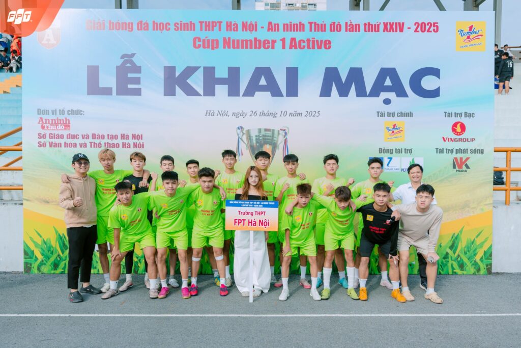 Trường THPT FPT Hà Nội ra quân ấn tượng tại Giải bóng đá An ninh Thủ đô 2025 - FPT Education Trường THPT FPT Hà Nội ra quân ấn tượng tại Giải bóng đá An ninh Thủ đô 2025
