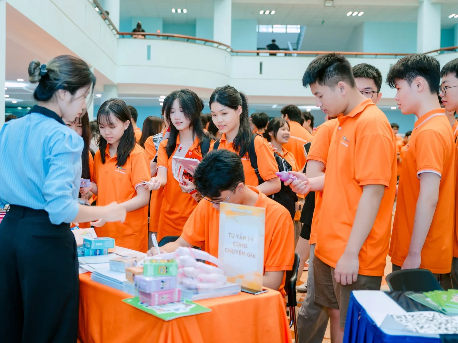 Giáo dục kỹ năng sống là gì? Vì sao trẻ cần học sớm? | FPT Schools