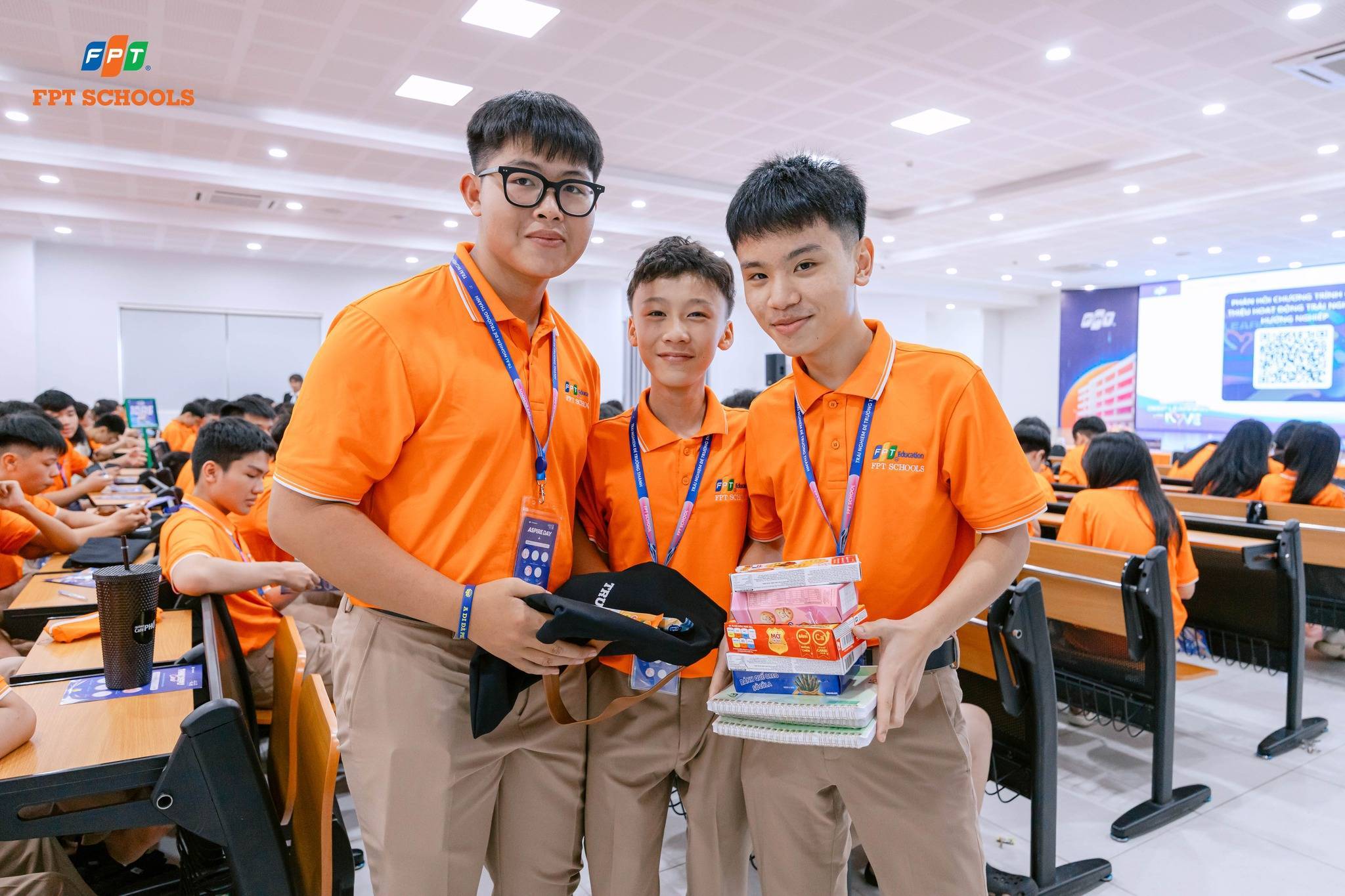 Học Marketing ra trường làm gì? Những nghành nghề Hot dành cho dân Marketing - FPT Education hệ thống giảng dạy trong học tập