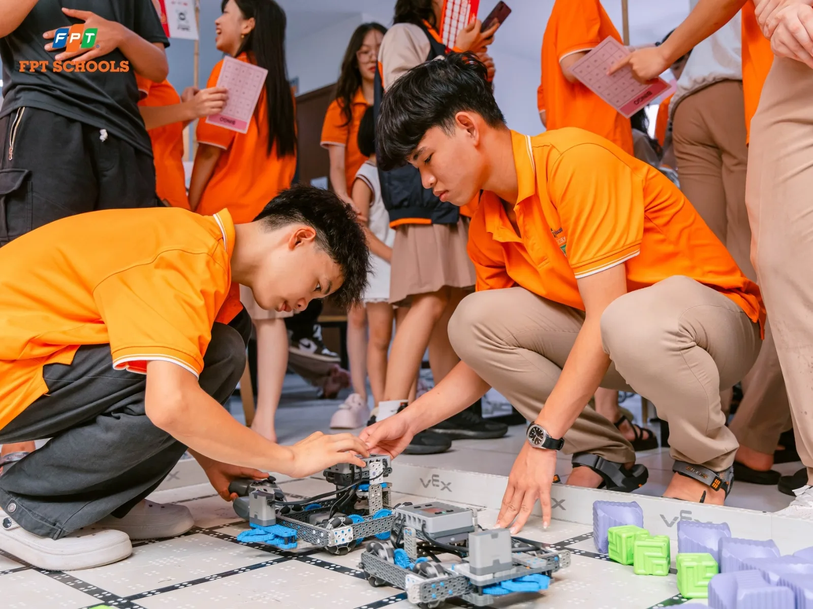 Khối C gồm những môn gì? Và Các Nghành Nghề Khối C Đang HOT Hiện Nay - FPT Education Các chương trình đào tạo, trung tâm kỹ năng phù hợp