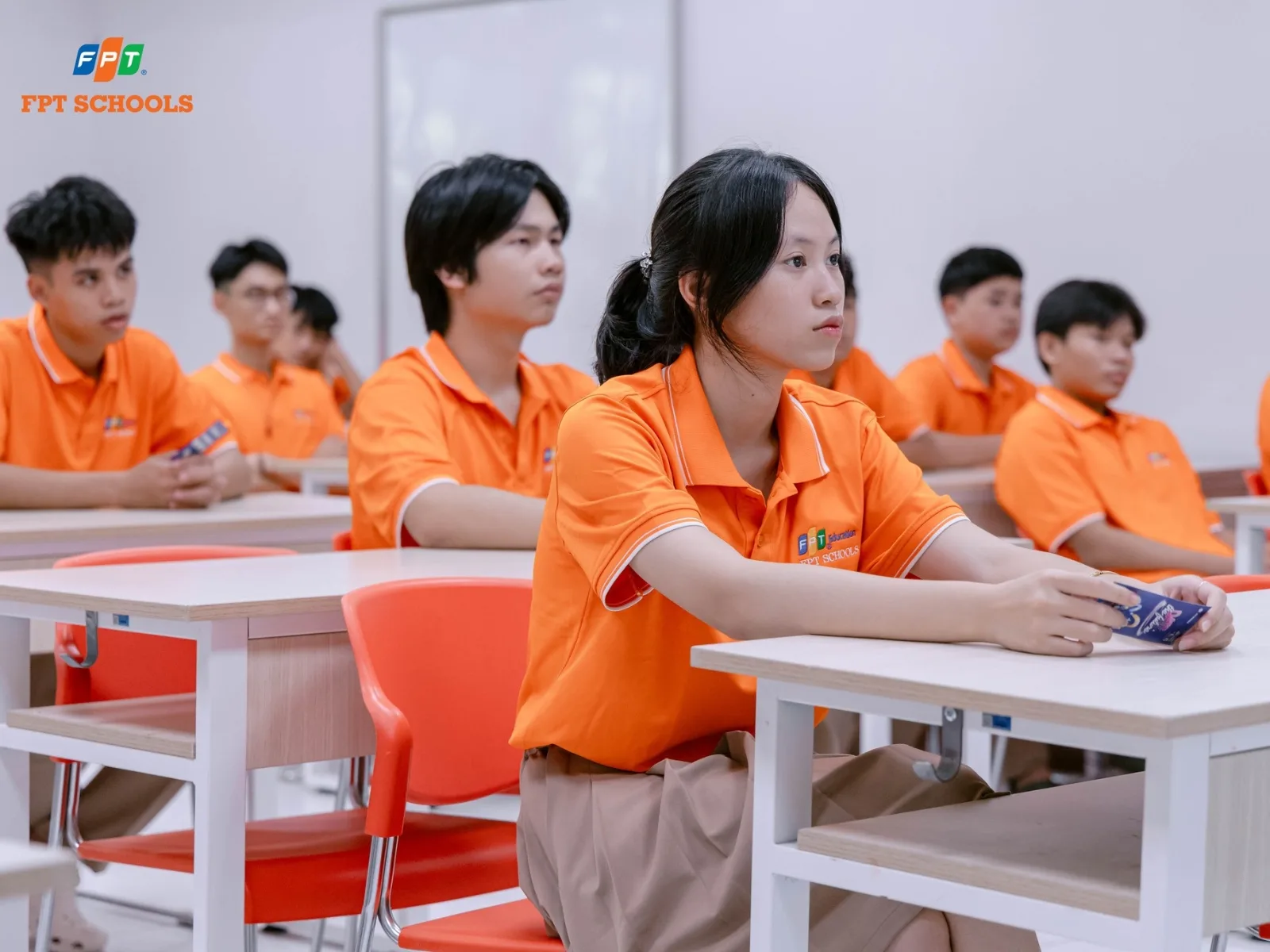 Khối C gồm những môn gì? Và Các Nghành Nghề Khối C Đang HOT Hiện Nay - FPT Education Ngành Quản trị doanh nghiệp nhỏ và vừa