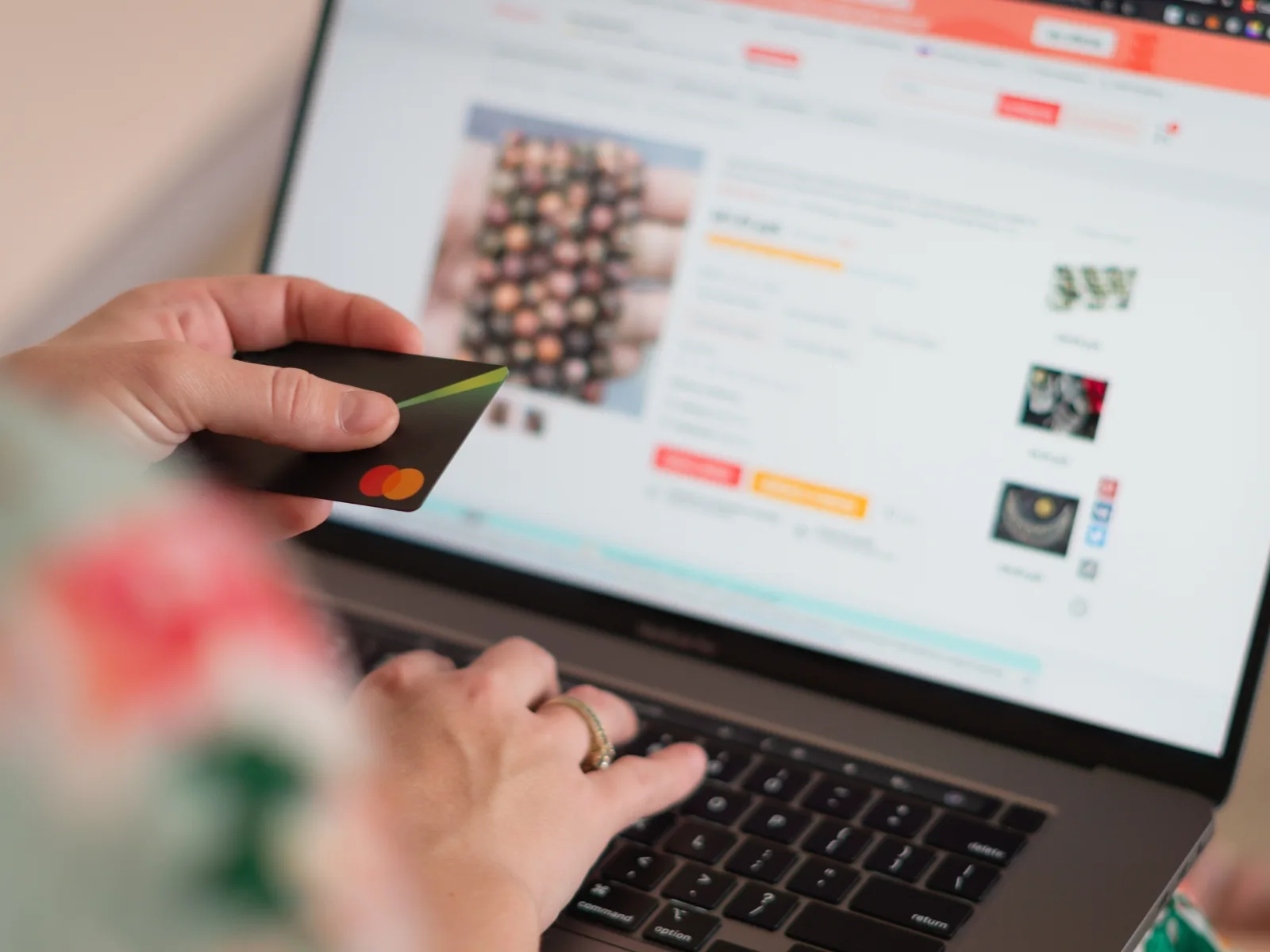 Lừa Đảo Bán Hàng Qua Mạng Và Cách Nhận Biết Để Mua Sắm An Toàn