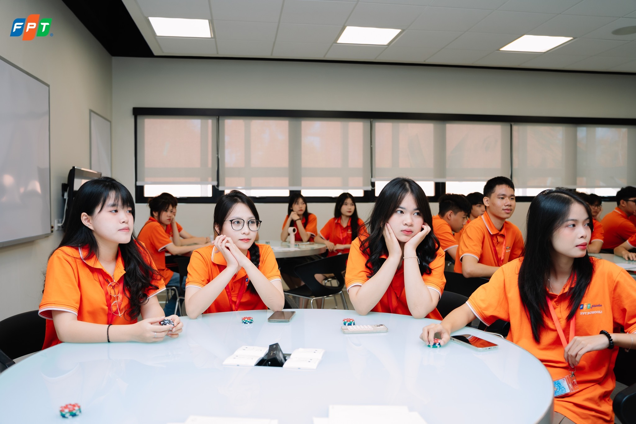 Fschoolers Bắc Giang Khối 11 Và 12 Trải Nghiệm Một Ngày Làm Sinh Viên BUV - FPT Education Fschoolers Bắc Giang Khối 11 Và 12 Trải Nghiệm Một Ngày Làm Sinh Viên BUV