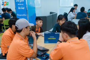 Học Sinh FPT Đà Nẵng Lọt Top 10 NASA Space Apps Challenge 2025 - FPT Education Học Sinh FPT Đà Nẵng Lọt Top 10 NASA Space Apps Challenge 2025