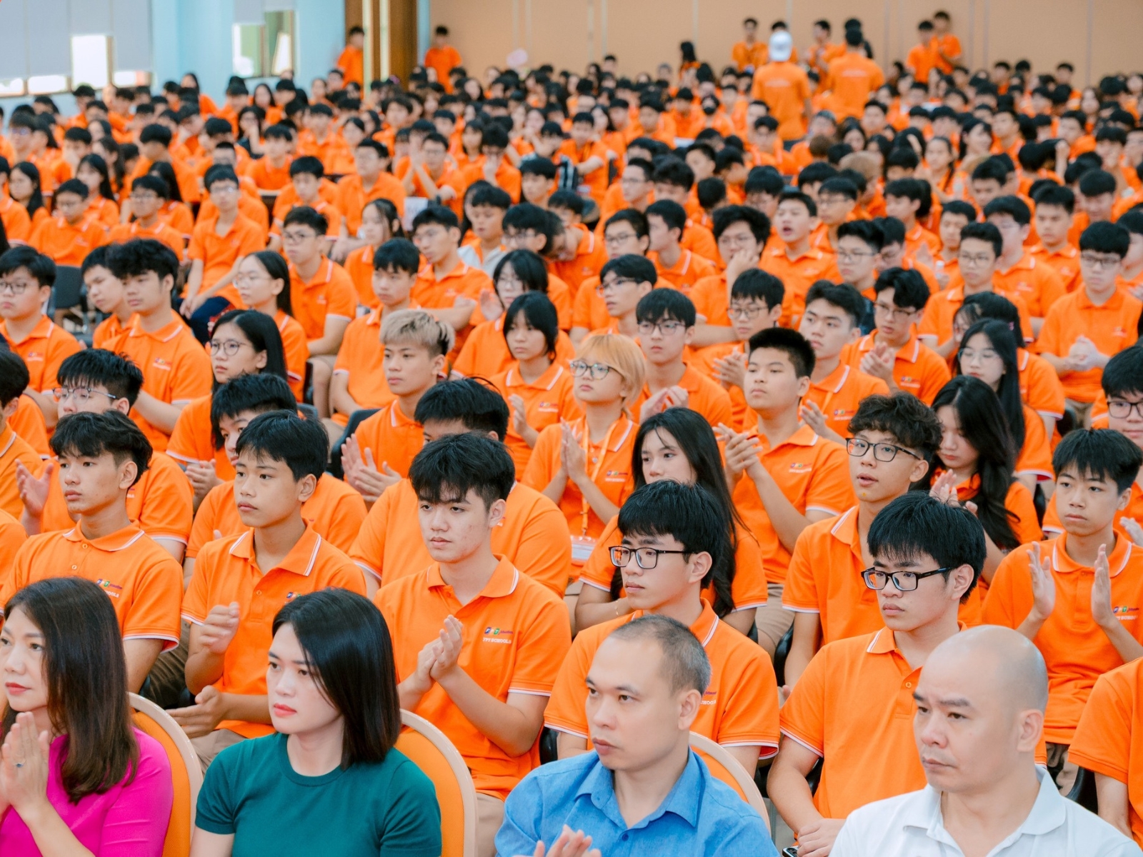 Nên học SAT hay IELTS? Chứng chỉ nào lợi thế hơn? - FPT Education Tổng quan về hai kỳ thi SAT và IELTS