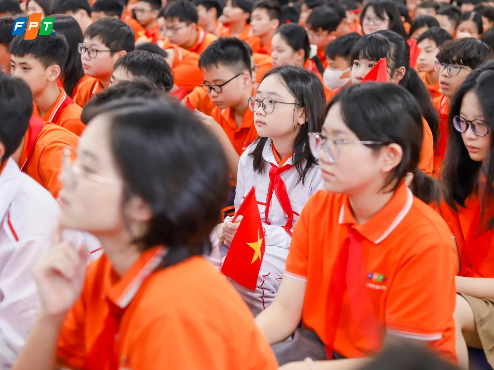 Nên học SAT hay IELTS trước?