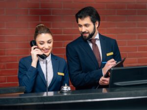 ngành quản trị khách sạn thi khối nào