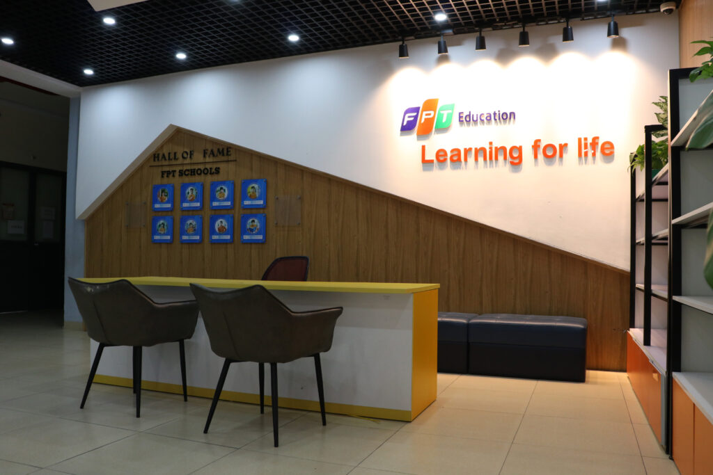 Cách Ứng Dụng AI Học Tiếng Anh Hiệu Quả - FPT Education quyền riêng tư khi sử dụng AI